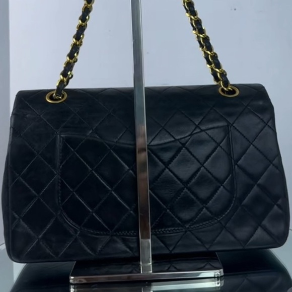 CHANEL Double Flap Quilted CC Logo Lambskin Chain Shoulder Bag - Picture 6 of 17